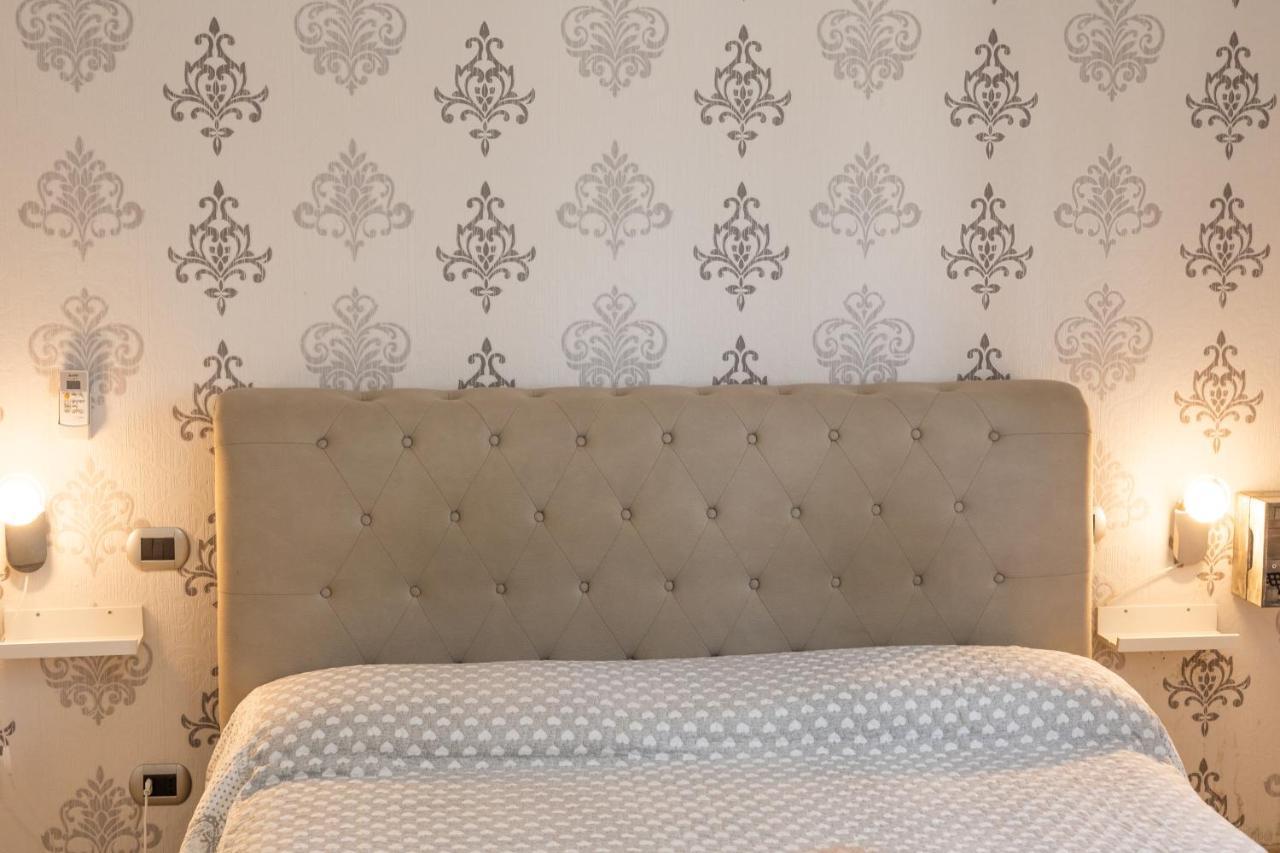 Emotions Bed & Breakfast Fiumicino Luaran gambar