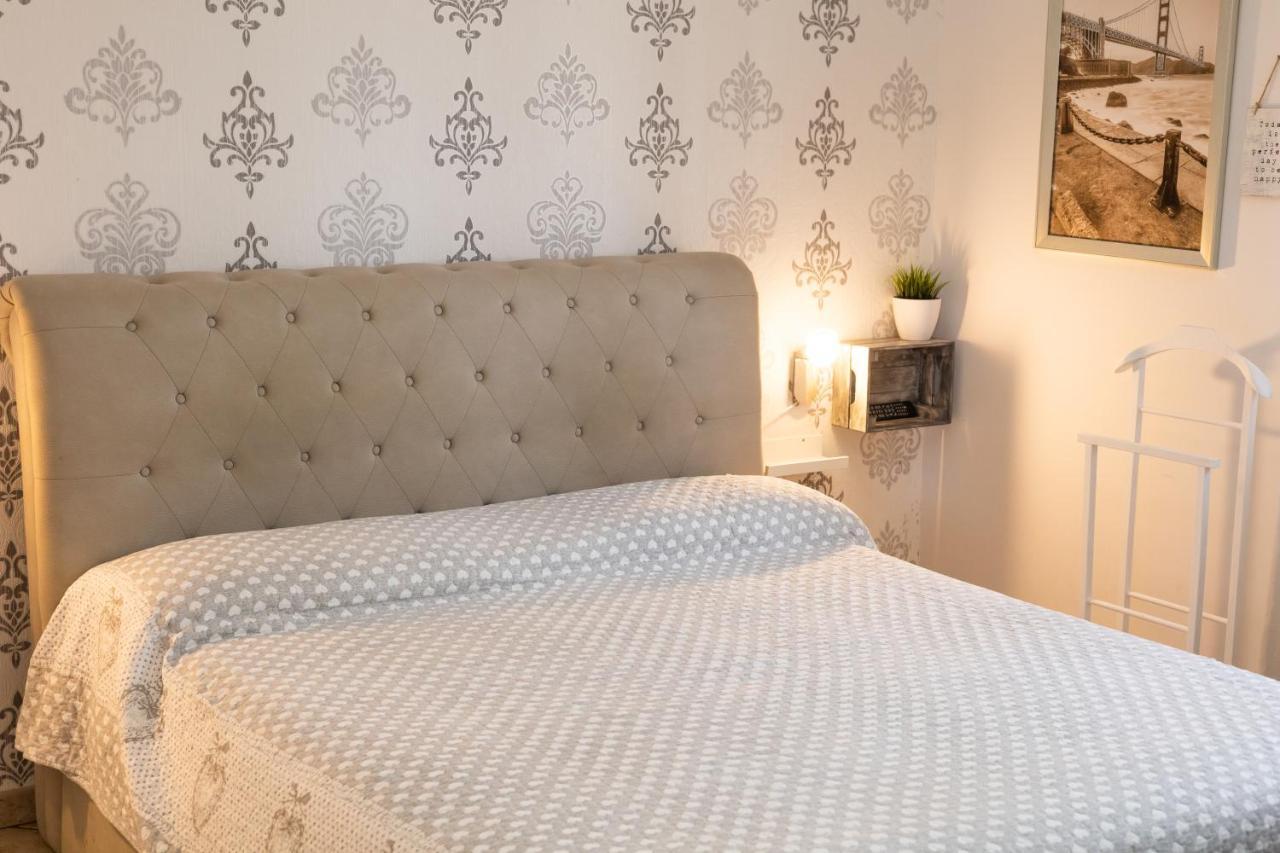 Emotions Bed & Breakfast Fiumicino Luaran gambar